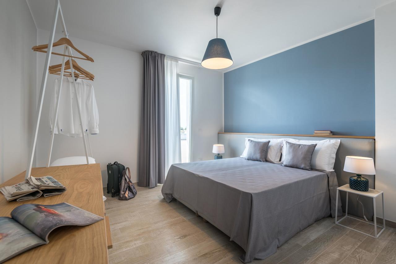 Calura Residence カルピニャーノ・サレンティーノ エクステリア 写真